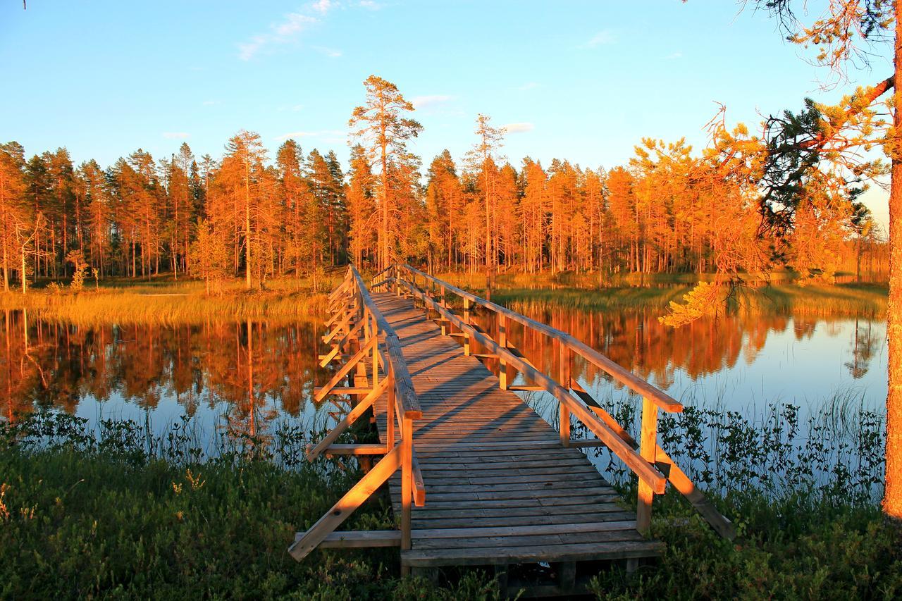 Laahtanen Camping Hotell Ristijärvi Exteriör bild