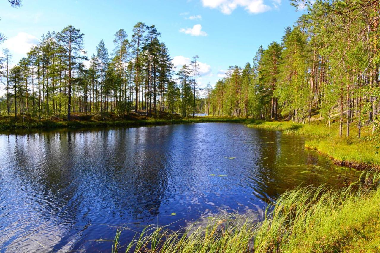 Laahtanen Camping Hotell Ristijärvi Exteriör bild