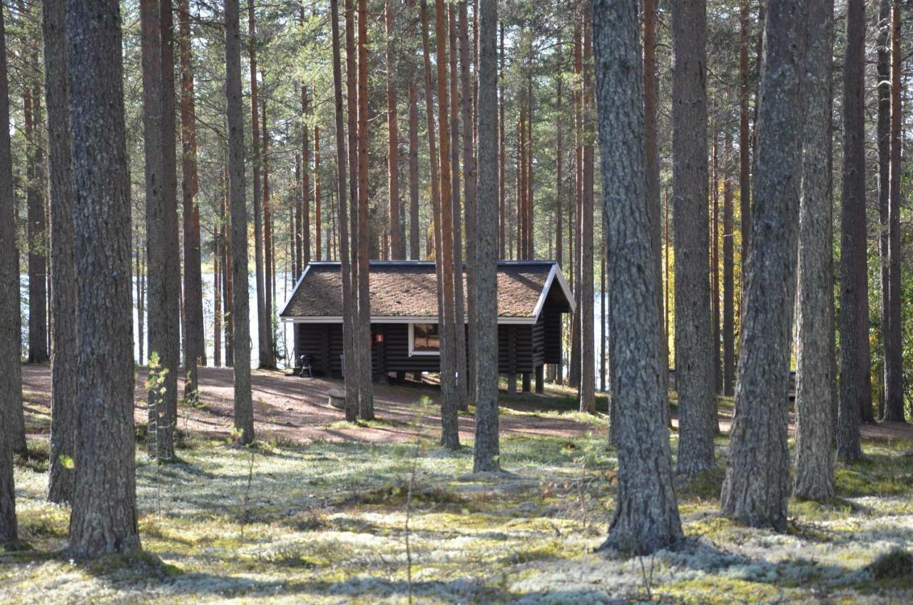 Laahtanen Camping Hotell Ristijärvi Exteriör bild